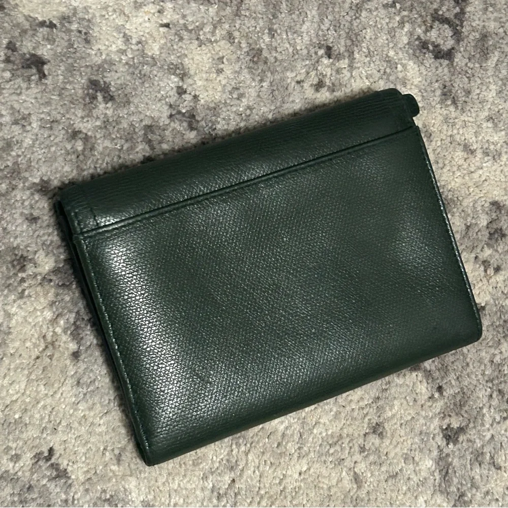 Coach / Vintage Olive Green Tri-fold Wallet with Silver Metal Logo Clasp Closure